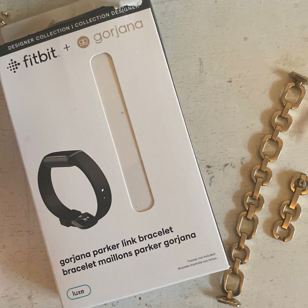 Fitbit x Gorgana link bracelet